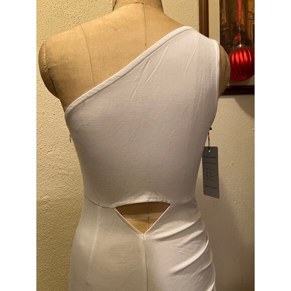 Sarin Mathew’s One Shoulder Ruched Cut Out Back Bodycon White Dress NWT Size M - Picture 9 of 11
